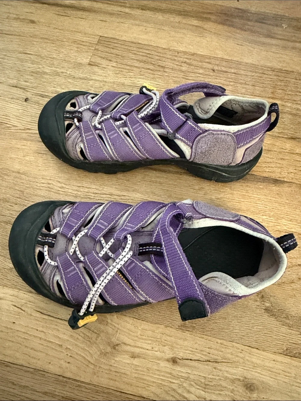 KEEN Newport H2 Waterproof Sport Hiking Sandals Purple Girls Size 3